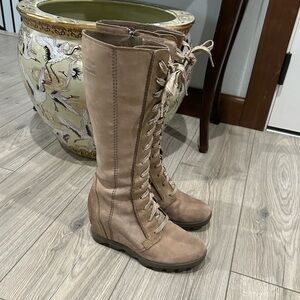 Sorel Joan of Arctic Wedge II Tall Boots Size 8